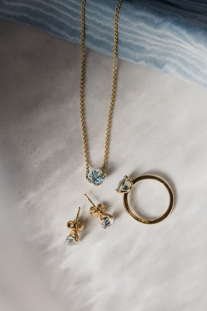 Alassio 18 Karat Gelbgold Aquamarin Kette