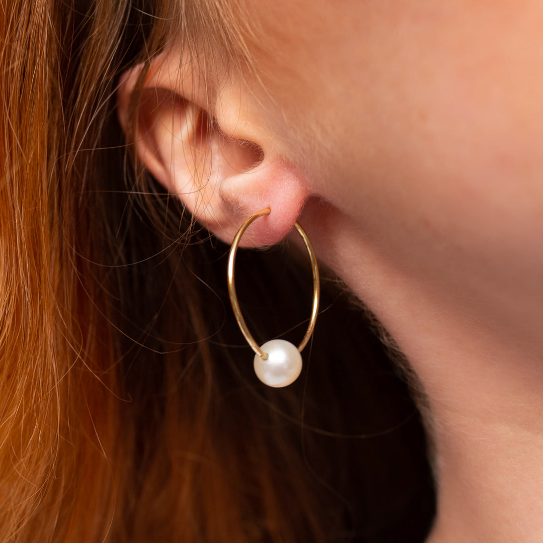 Joy 14 Karat Gelbgold Perlen Creole