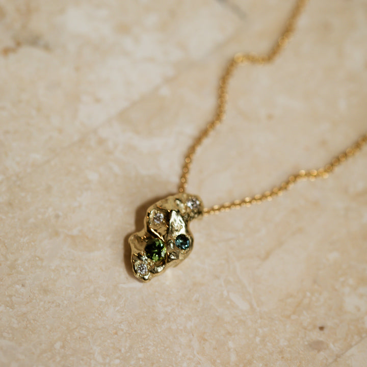 Green Venus 14 Karat Gelbgold Saphir Brillant Anhänger