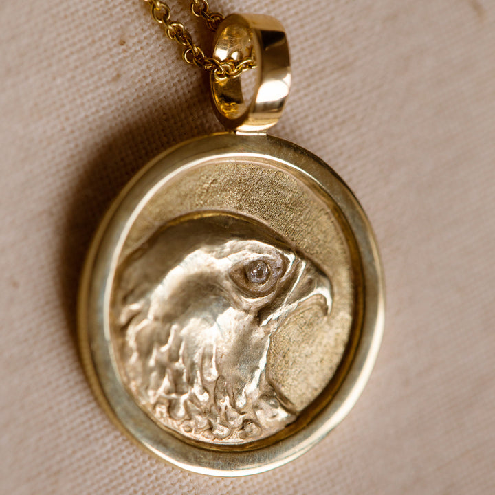 Falcon 14 Karat Gelbgold Brillant Anhänger