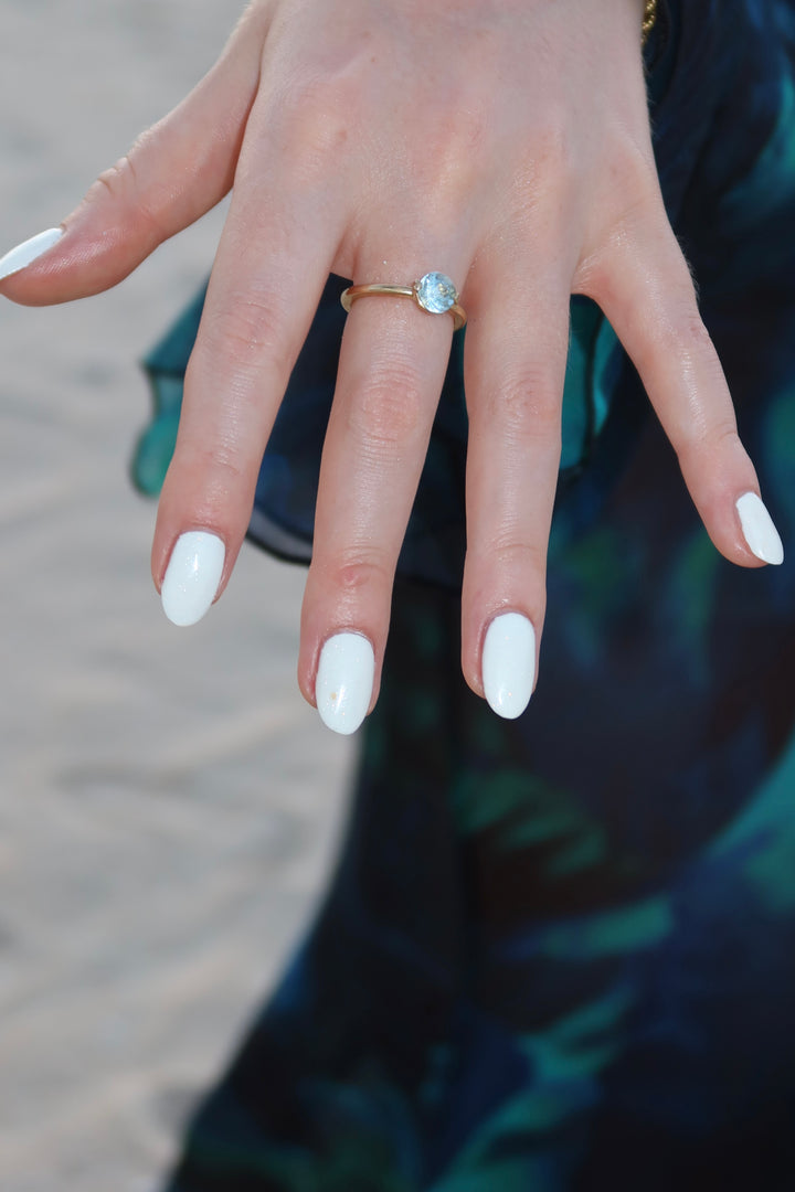 Alassio 18 Karat Gelbgold Aquamarin Ring