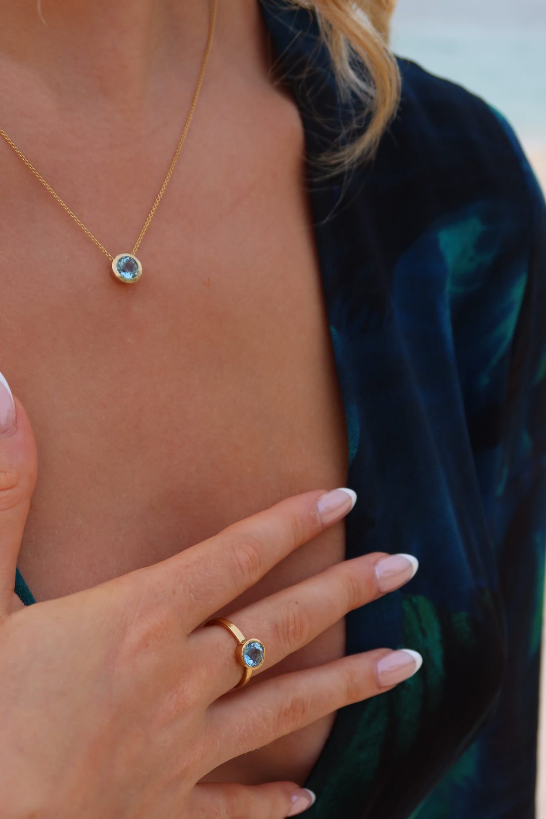 Rio 18 Karat Gelbgold Aquamarin Kette