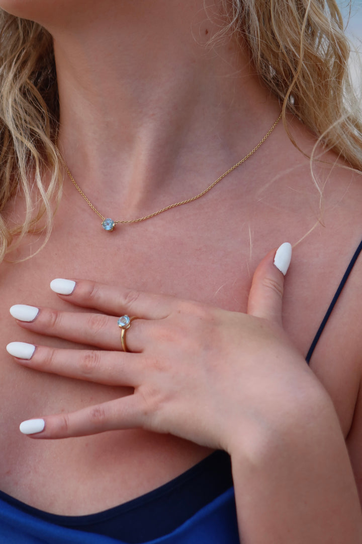 Alassio 18 Karat Gelbgold Aquamarin Ring